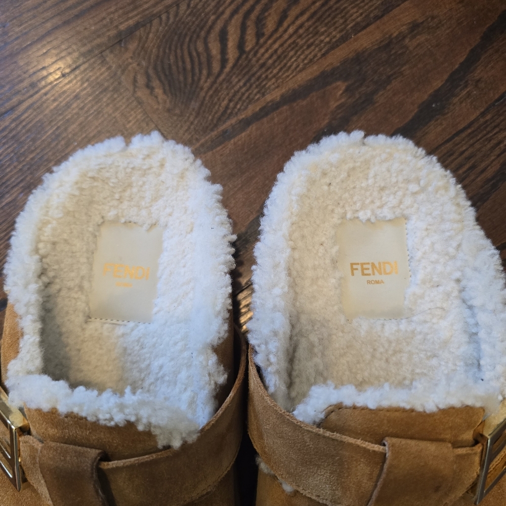 FENDI Feel FF Shearling  Buckled Sabots Mules Slides Flat Clog Sandals - Picture 5 of 8